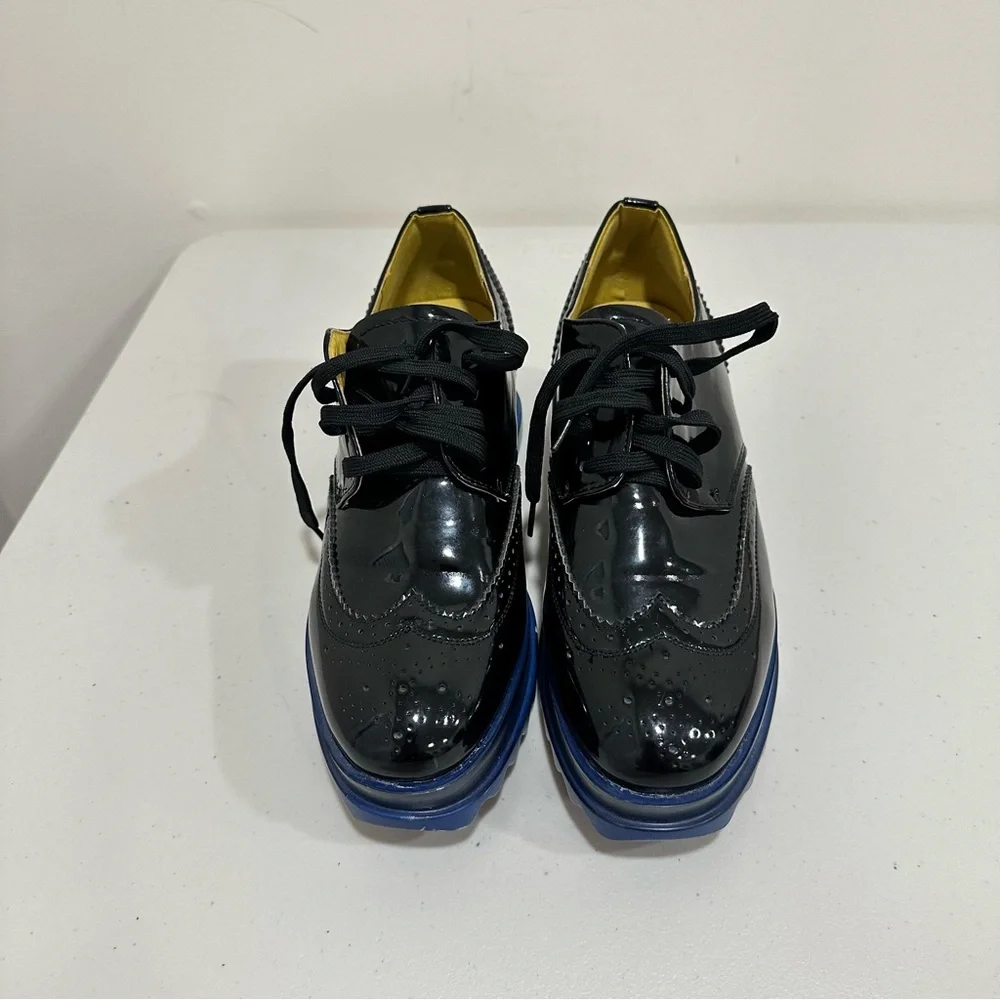 Via Pinky Black Patent Leather Platform Brogues Blue Sawtooth Sole size‎ 9,5